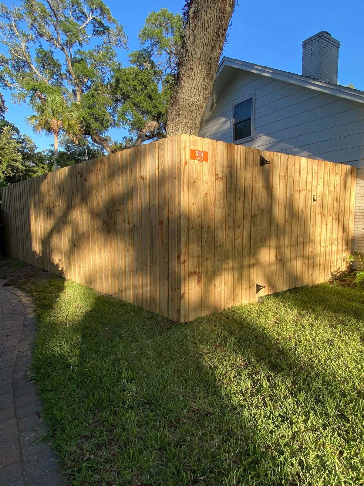 Florida Board On Board 8 Foot Wood Privacy Fence With Gate