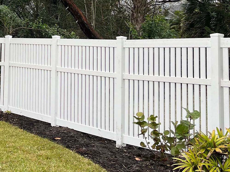 Vinyl decorative fencing in St. Augustine Florida